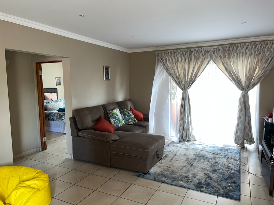 2 Bedroom Property for Sale in Potchefstroom North West